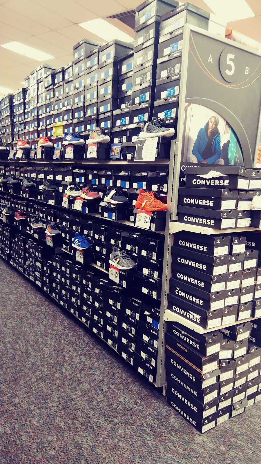 Shoe Carnival | 5969 East Sam Houston Pkwy N, Houston, TX 77049, USA | Phone: (281) 458-4887