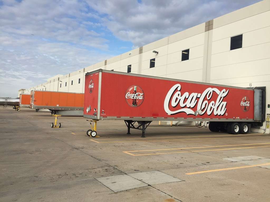 Coca-Cola Distribution Warehouse | 1668 W Shady Grove Rd, Grand Prairie, TX 75050, USA | Phone: (972) 986-3481