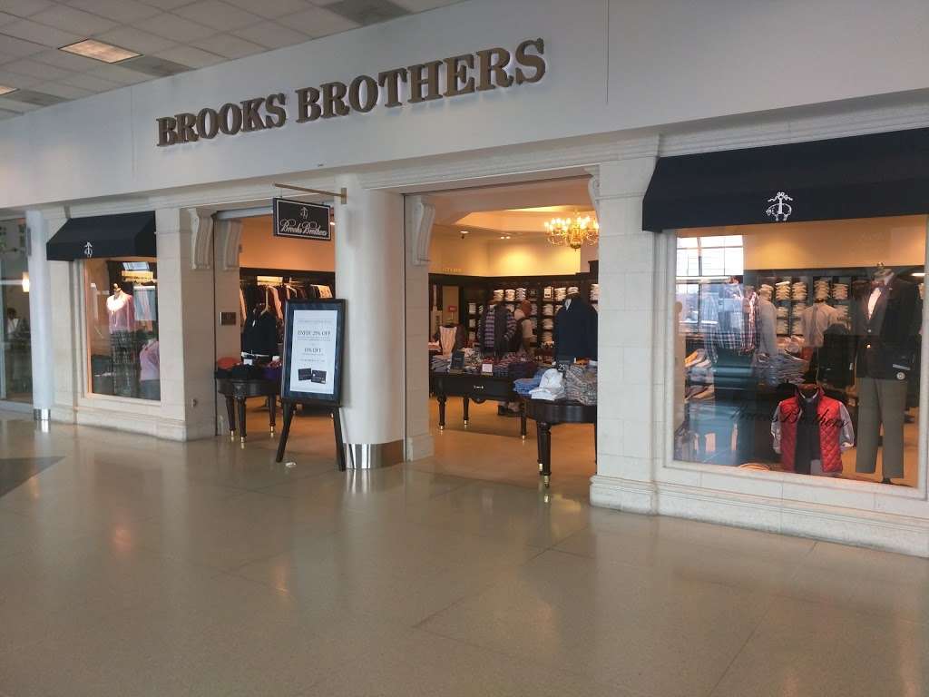 Brooks Brothers | 5501 R C Josh Birmingham Parkway, Charlotte, NC 28208, USA | Phone: (704) 359-1890