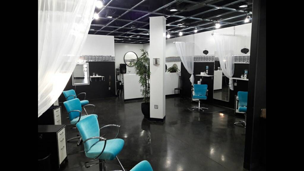 Hair Romance | 1035 E Van Buren St ste a-109, Avondale, AZ 85323, USA | Phone: (623) 285-5648