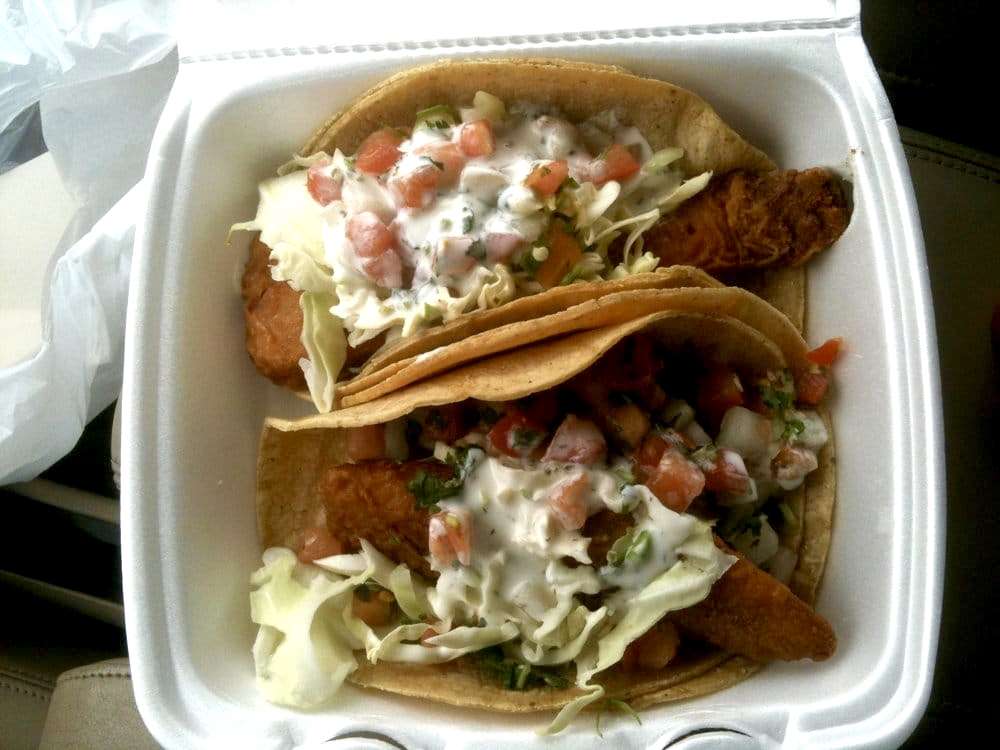 Robertos Mexican Food | 1900 N Coast Hwy 101, Encinitas, CA 92024, USA | Phone: (760) 230-1593