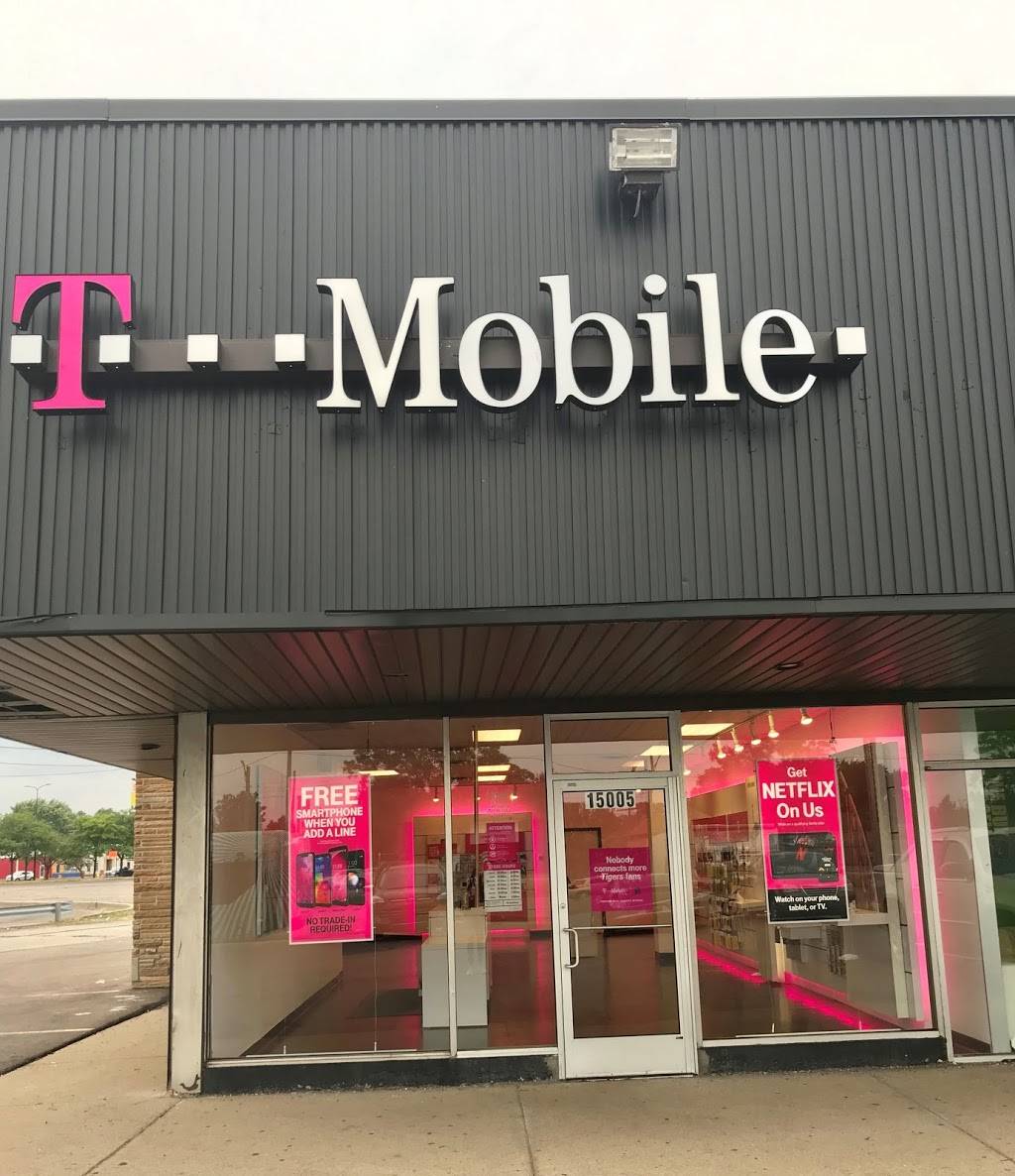 T-Mobile | 15005 E 8 Mile Rd, Eastpointe, MI 48021, USA | Phone: (586) 204-3971