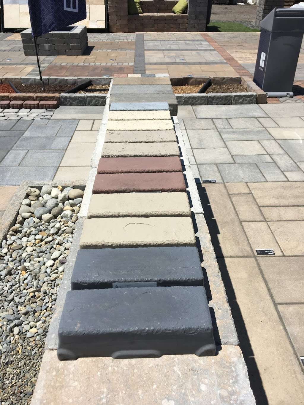 Route 34 Landscape Supply Yard | 2800 Ridgewood Rd, Wall Township, NJ 07719, USA | Phone: (732) 449-4818