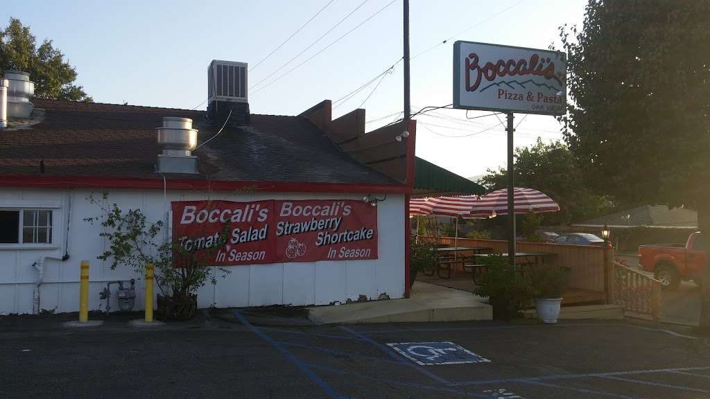 Boccalis Pizza & Pasta | 840 N Ventura Ave, Oak View, CA 93022, USA | Phone: (805) 649-1057