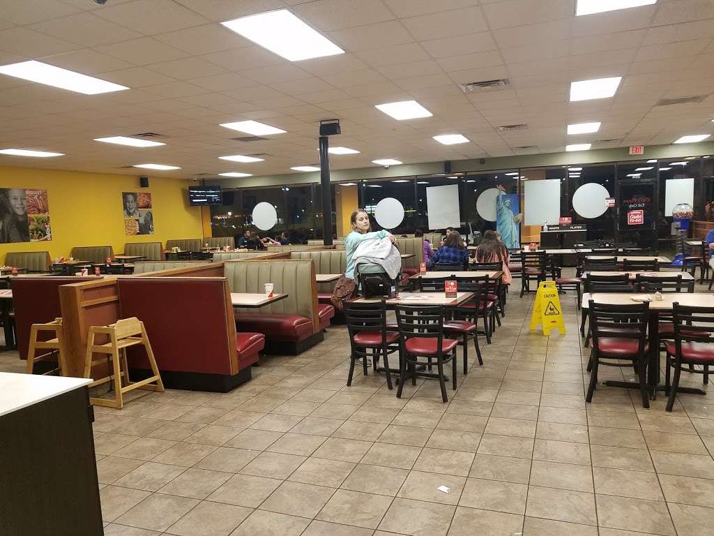 Cicis | 3520 Lakeview Pkwy, Rowlett, TX 75088, USA | Phone: (972) 463-4444