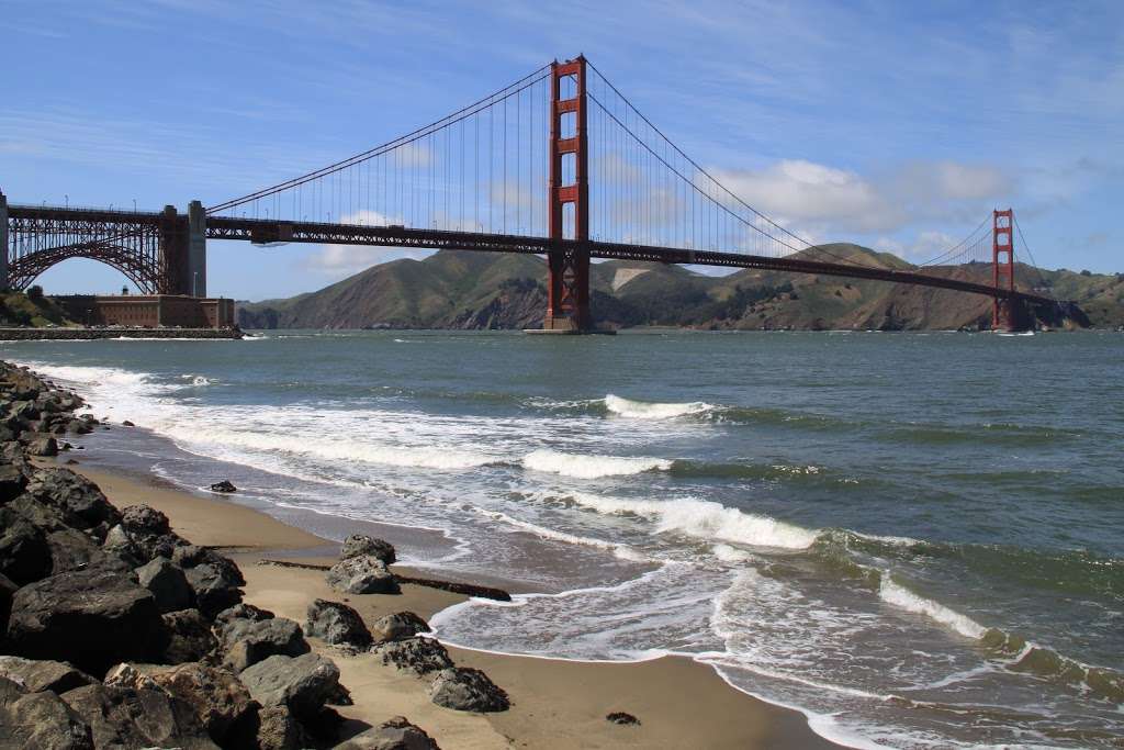 Golden Gate Bridge/Toll Plaza | San Francisco, CA 94129, USA