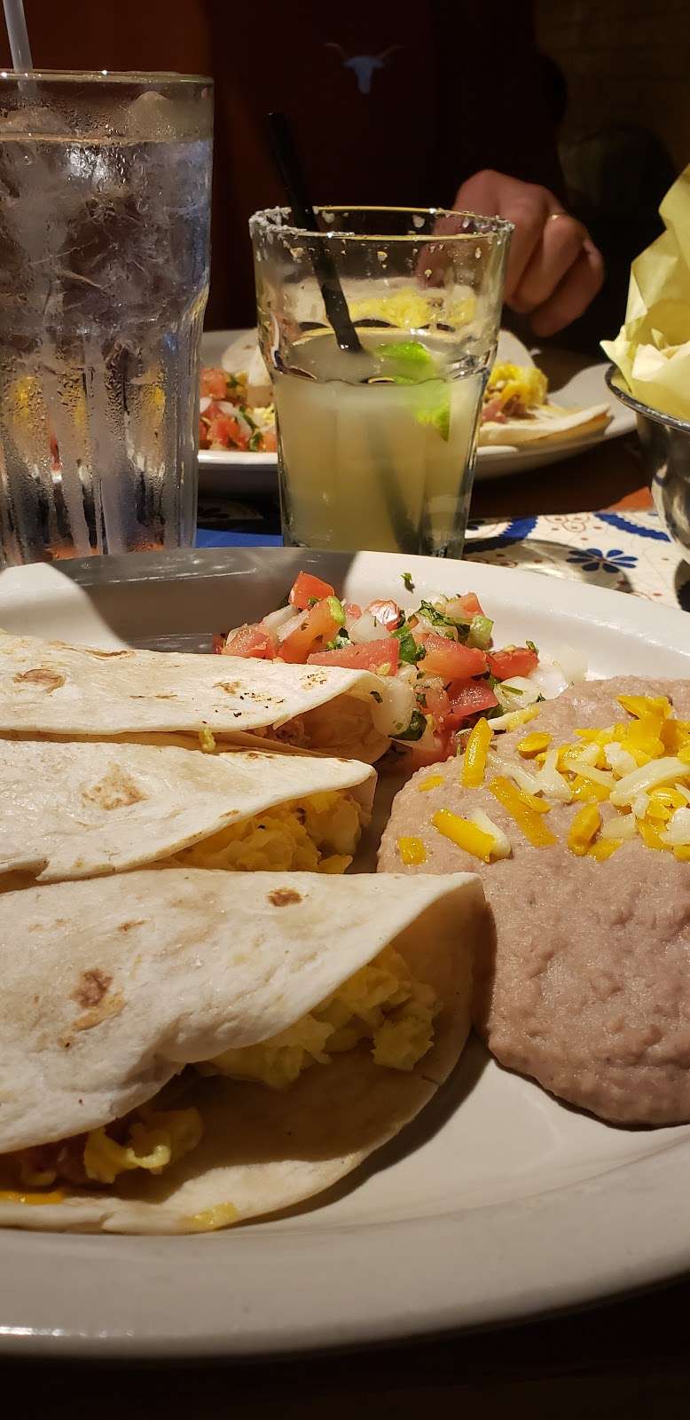 Banditos Tex Mex Cantina | 6615 Snider Plaza, Dallas, TX 75205, USA | Phone: (214) 750-6100