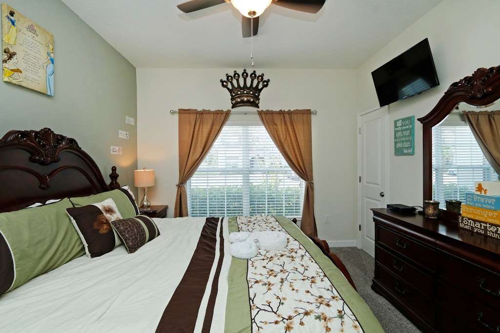 More Mickey Please | 1583 Moon Valley Dr, Championsgate, FL 33896, USA | Phone: (409) 527-9414