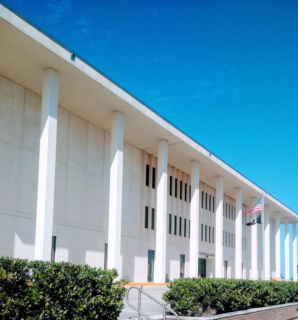 Volusia County Courthouse Annex | 125 E Orange Ave, Daytona Beach, FL 32114, USA | Phone: (386) 257-6084