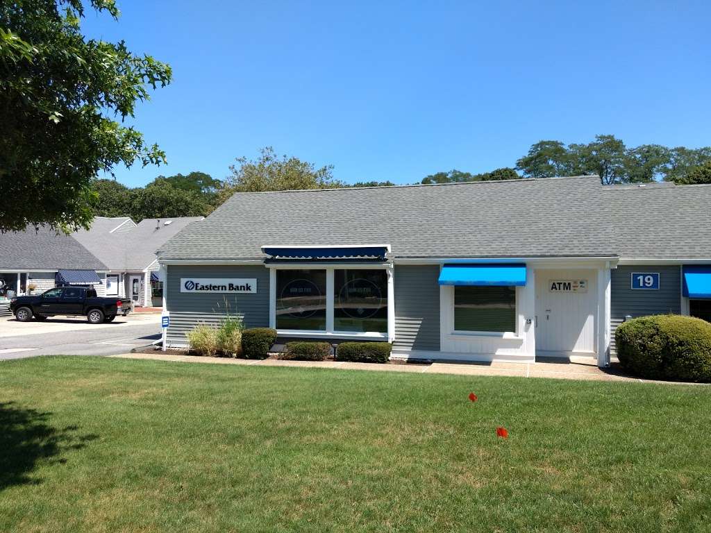 Eastern Bank | 19 Depot St, Duxbury, MA 02332, USA | Phone: (781) 934-0101