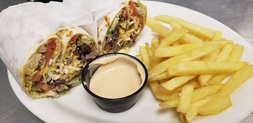 La Dueña Latín Food | 7591 University Blvd, Winter Park, FL 32792, USA | Phone: (321) 295-7952