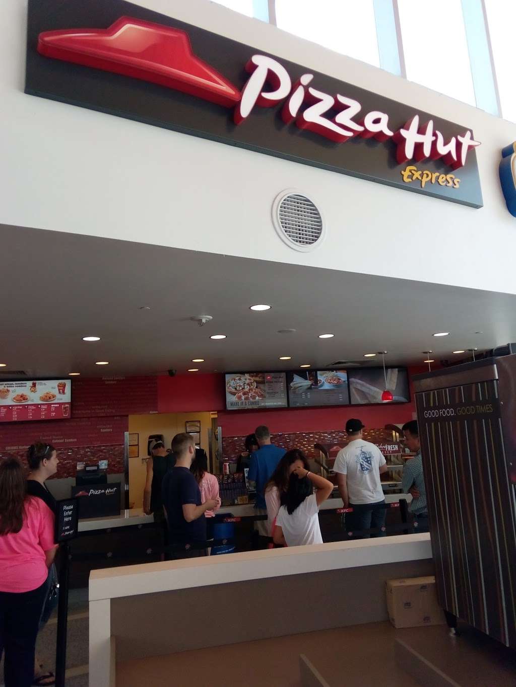 Pizza Hut | 5, North East, MD 21904, USA