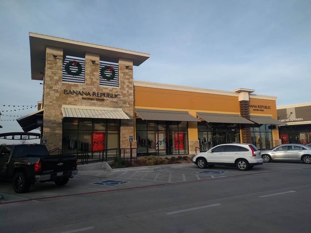 banana-republic-factory-store-2910-w-loop-289-suite-305-lubbock-tx