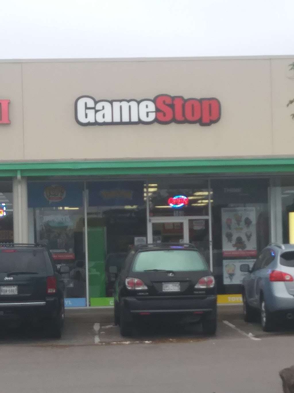 GameStop | 10100 Beechnut St, Houston, TX 77072, USA | Phone: (281) 879-0684