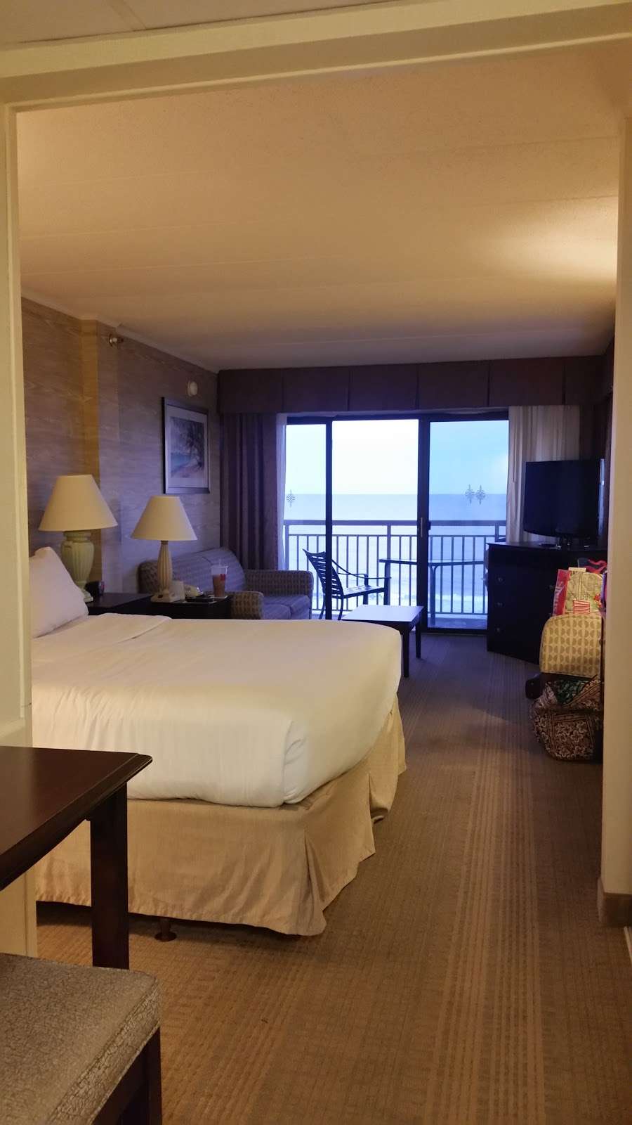 Holiday Inn Ocean City | 6600 Coastal Hwy, Ocean City, MD 21842 | Phone: (410) 524-1600