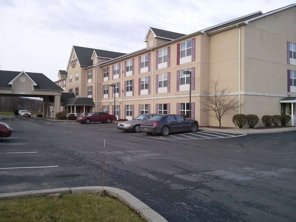 Country Inn & Suites by Radisson, Frackville (Pottsville), PA | 100 Keystone Blvd E, Pottsville, PA 17901, USA | Phone: (570) 544-5201