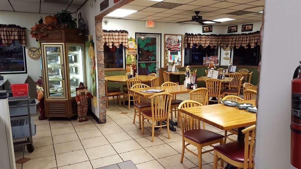 Osteen Diner | 195 State Rte 415, Osteen, FL 32764, USA | Phone: (407) 323-6469