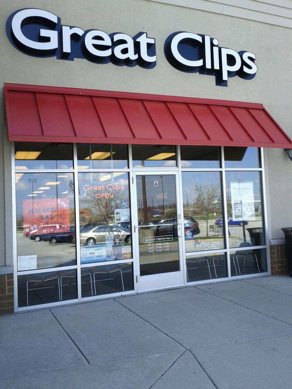 Great Clips | 2150 Independence Dr, Greenwood, IN 46143, USA | Phone: (317) 882-3100