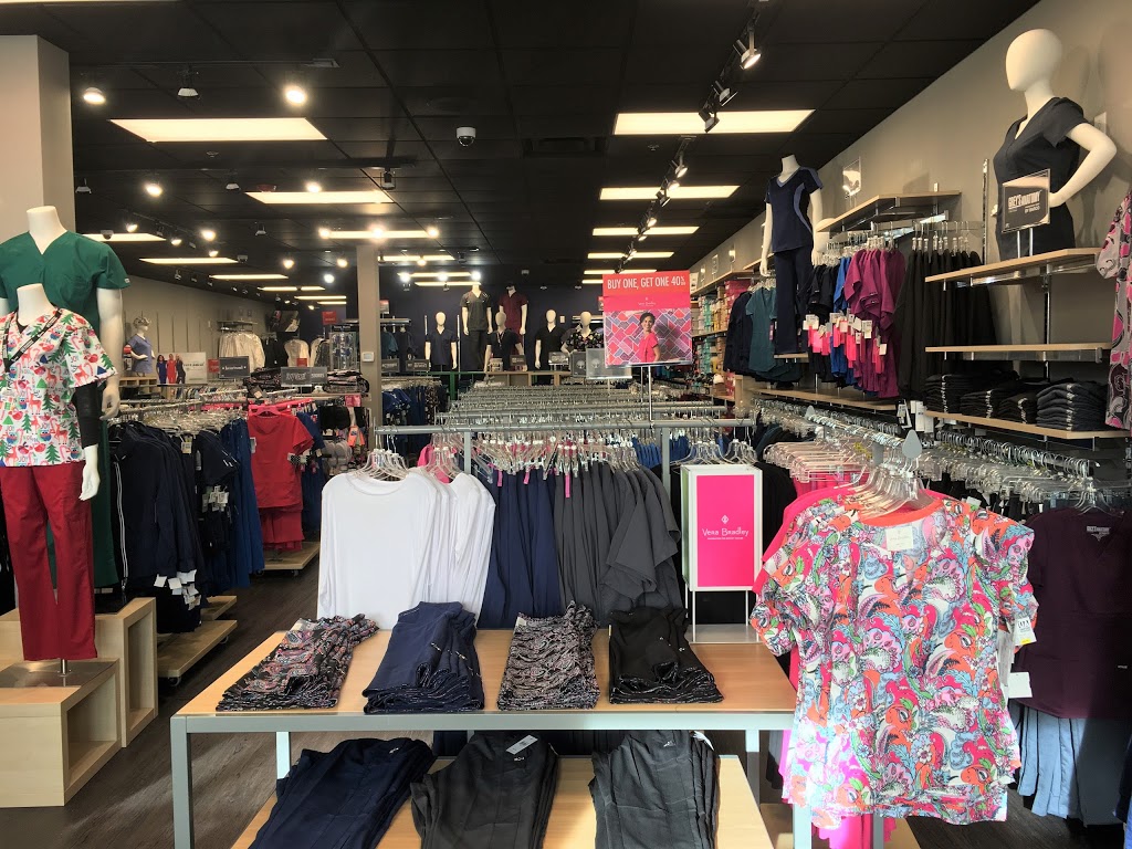 Uniform Advantage | The Shoppes at Knollwood 8366, MN-7 #102, St Louis Park, MN 55426 | Phone: (952) 933-3277