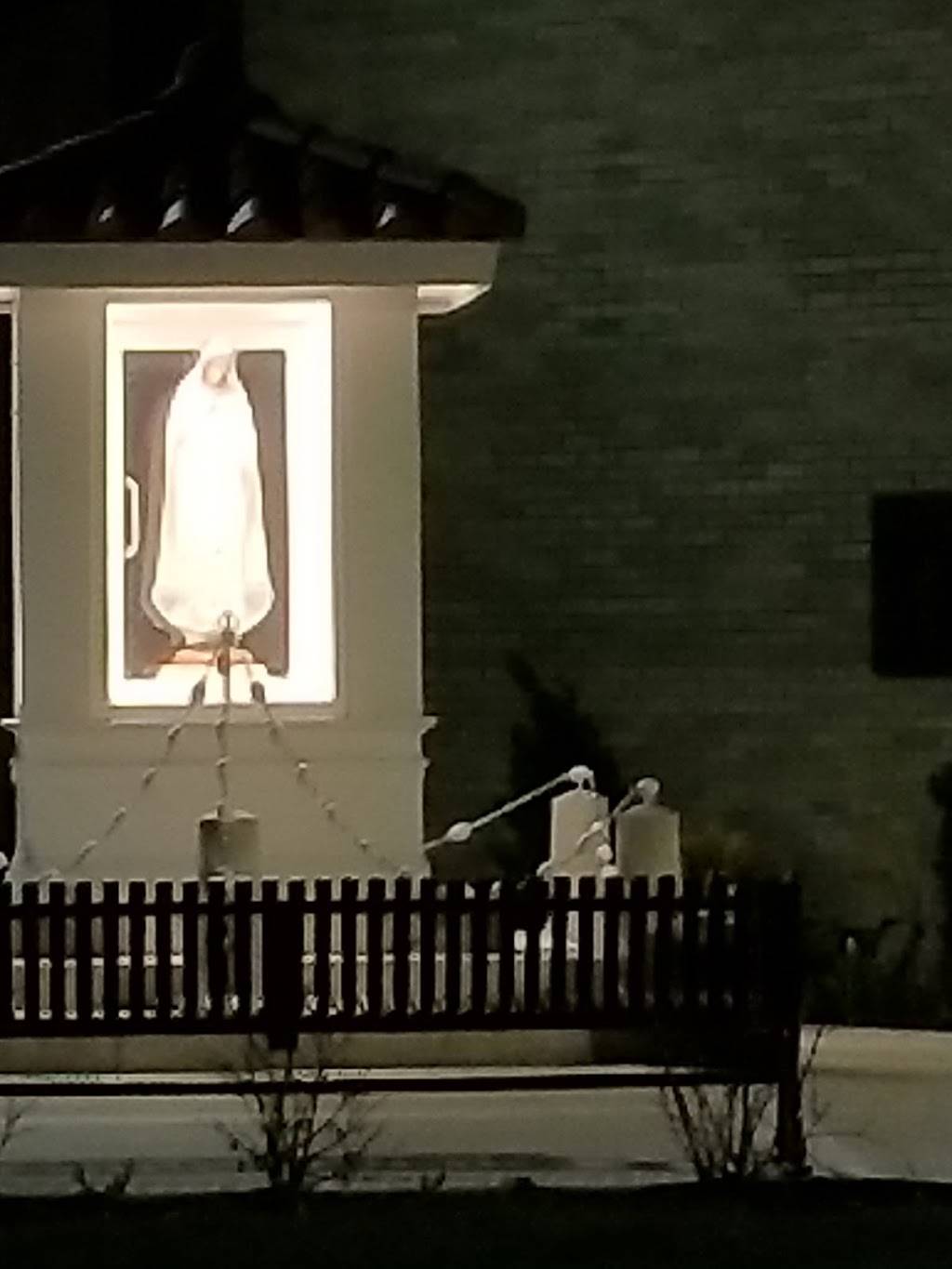 St Catherine Laboure Catholic | 3535 Thornwood Ave, Glenview, IL 60026, USA | Phone: (847) 729-1414