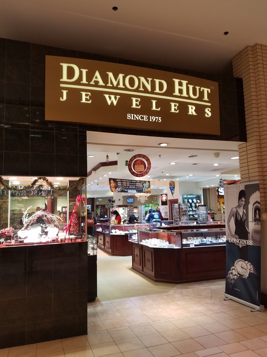 Diamond Hut Jewelers | 30 Mall Dr W, Jersey City, NJ 07310, USA | Phone: (201) 798-4594