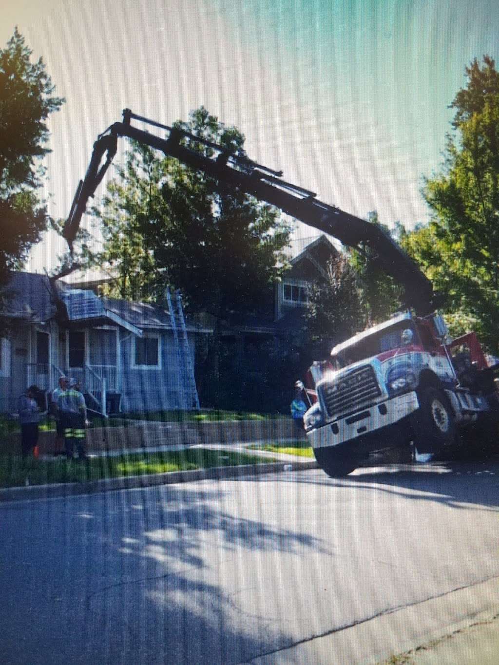 Roofing Supply Group, A Beacon Roofing Supply Company | 11919 E 37th Ave, Denver, CO 80239, USA | Phone: (303) 307-0000