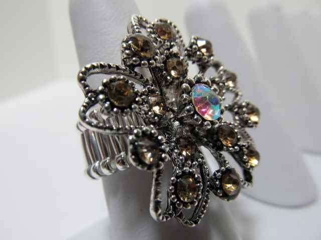 Cheryl Skeens Jewelry | 423 Winnebago Dr, Lake Winnebago, MO 64034, USA | Phone: (816) 645-1850