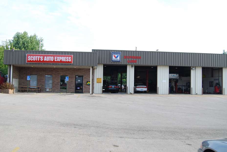 Scotts Auto Express, LLC | 3055 SW US Highway 40, Blue Springs, MO 64015 | Phone: (816) 229-2886