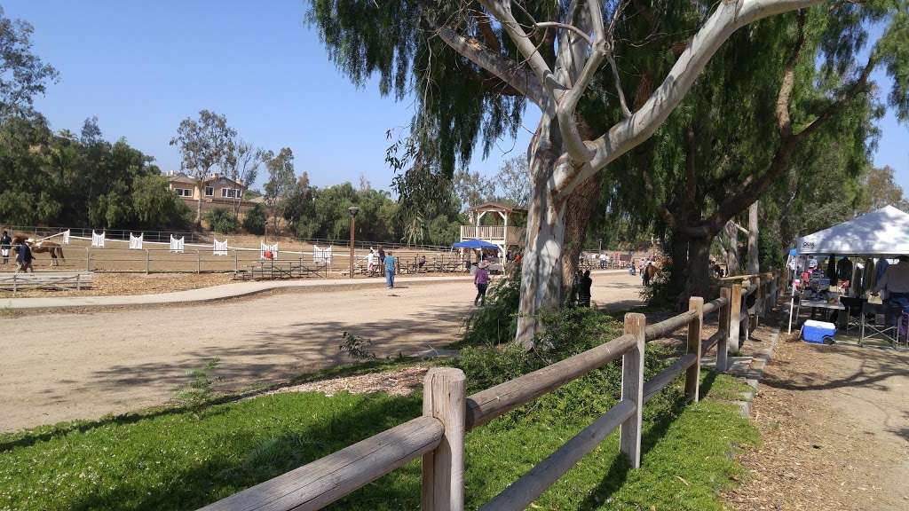 Arroyo Simi Equestrian Center | 2900 Royal Ave, Simi Valley, CA 93065 | Phone: (805) 584-4400