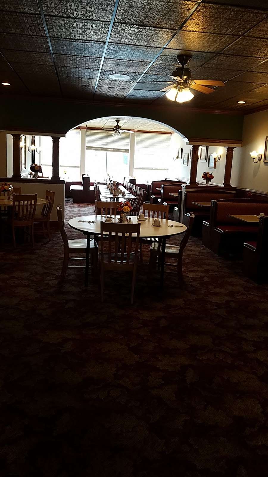 Country Kitchen | 120 N Main St, Hebron, IN 46341, USA | Phone: (219) 996-9221