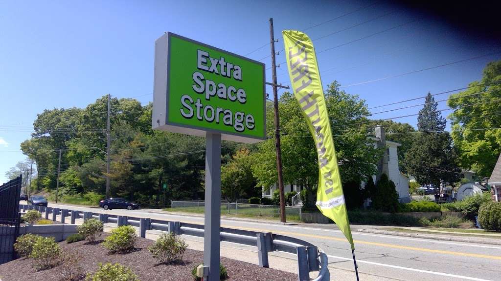 Extra Space Storage | 197 Dexter St, Cumberland, RI 02864 | Phone: (401) 722-1211