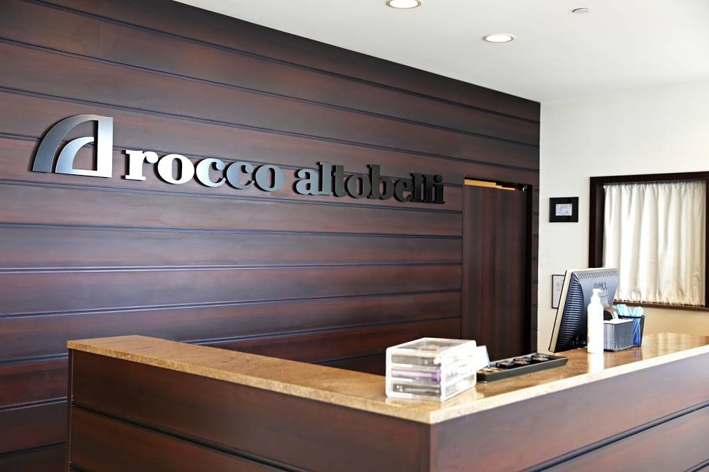 Rocco Altobelli Salons & Day Spas | 10 Rosedale Shopping Center #945, Roseville, MN 55113, USA | Phone: (651) 631-2289