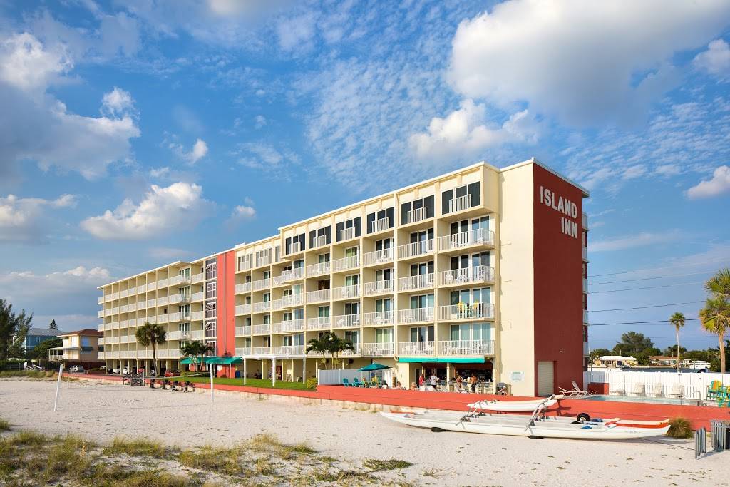 Island Inn Beach Resort | 9980 Gulf Blvd, Treasure Island, FL 33706, USA | Phone: (727) 367-1926