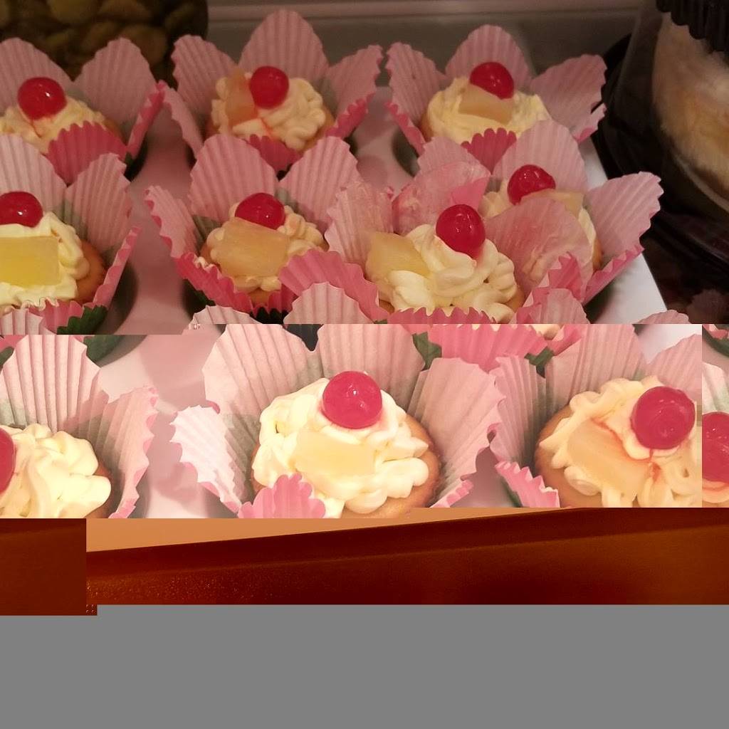 Ambers Southern cupcakes | 1339 Shahan Rd, Ashland City, TN 37015, USA | Phone: (615) 378-7430