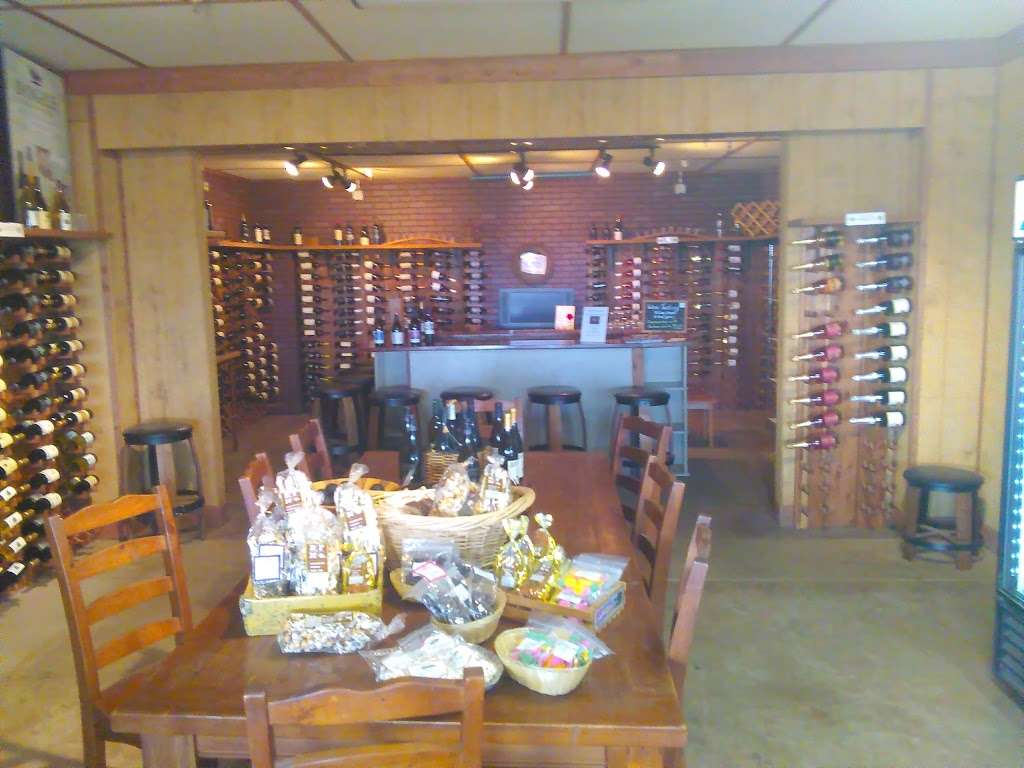 Delta Farmers Market | 2510 CA-12, Isleton, CA 95641, USA | Phone: (916) 777-4000