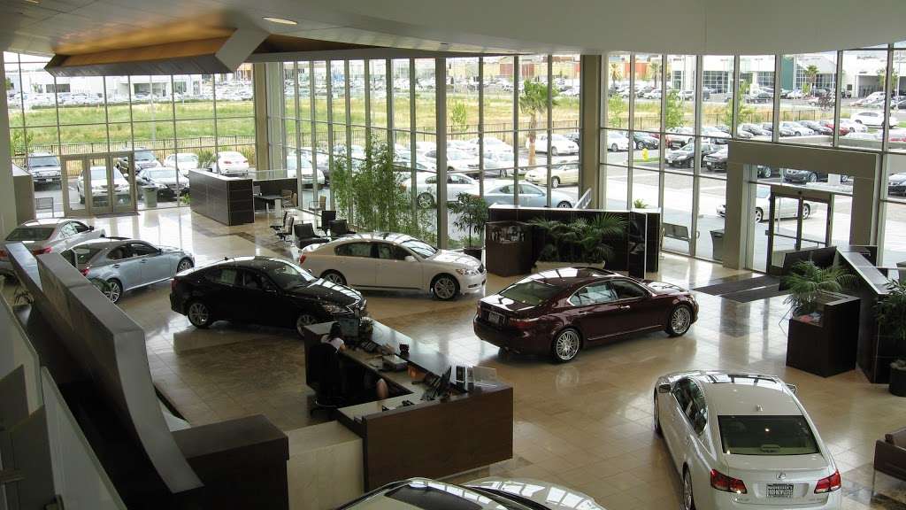 Magnussen Lexus of Fremont | 5600 Cushing Pkwy, Fremont, CA 94538, USA | Phone: (510) 657-6600