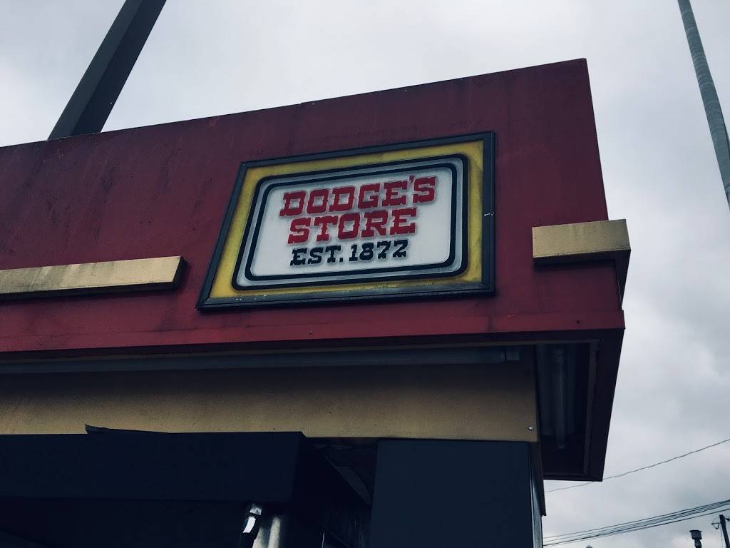 Dodges | 1182 W Main St, Hendersonville, TN 37075 | Phone: (615) 822-4636