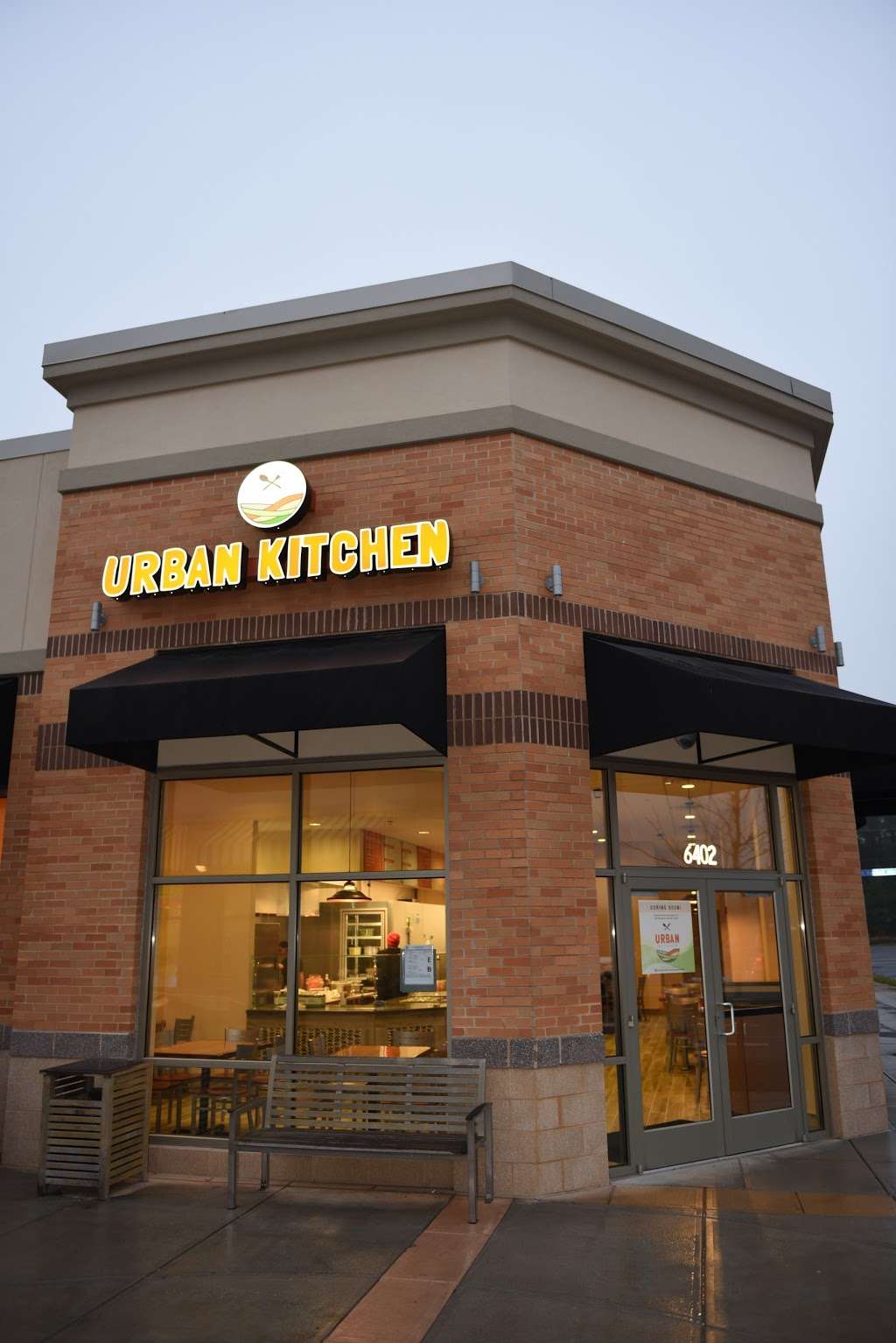 Urban Kitchen Haymarket | 6402 Trading Square, Haymarket, VA 20169 | Phone: (703) 754-0200