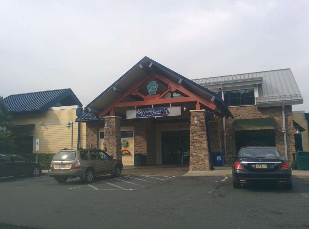 Bowmansville Travel Plaza | Pennsylvania Turnpike, Exit 286 Eastbound, Milepost 289.9, 1350 Reading Rd., Bowmansville, PA 17507 | Phone: (717) 445-0123