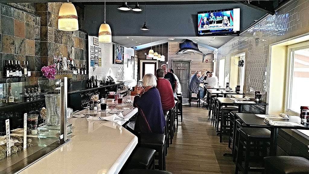 Delaware Avenue Oyster House & Bar | 13211 Long Beach Blvd, Beach Haven, NJ 08008, USA | Phone: (609) 492-3352