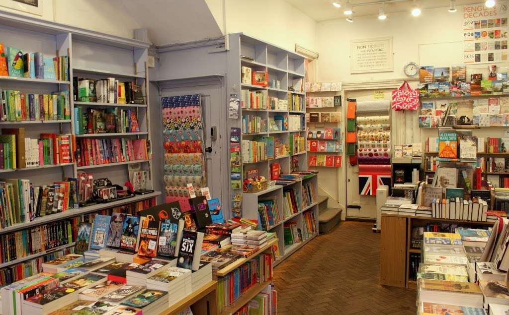 Village Books | 1D Calton Ave, Dulwich, London SE21 7DE, UK | Phone: 020 8693 2808