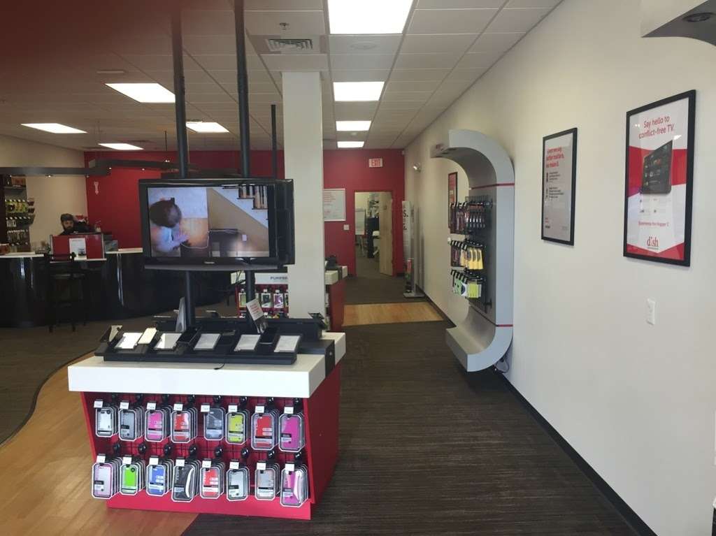 Verizon Authorized Retailer, TCC | 704 County St, Taunton, MA 02780, USA | Phone: (508) 822-3900