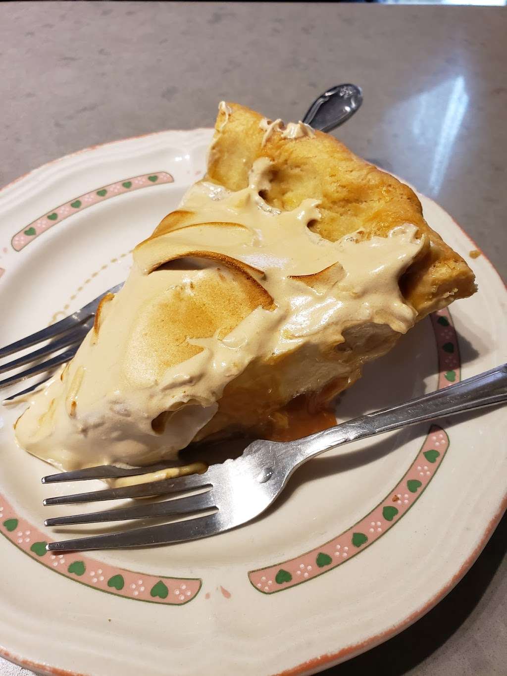 Emporium Pies | 314 N Bishop Ave, Dallas, TX 75208, USA | Phone: (469) 206-6126