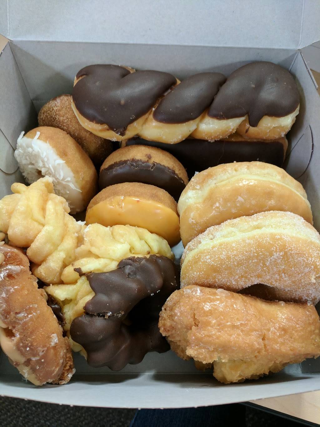 Heavenly Donuts | 5132 Waring Rd, San Diego, CA 92120, USA | Phone: (619) 286-1997