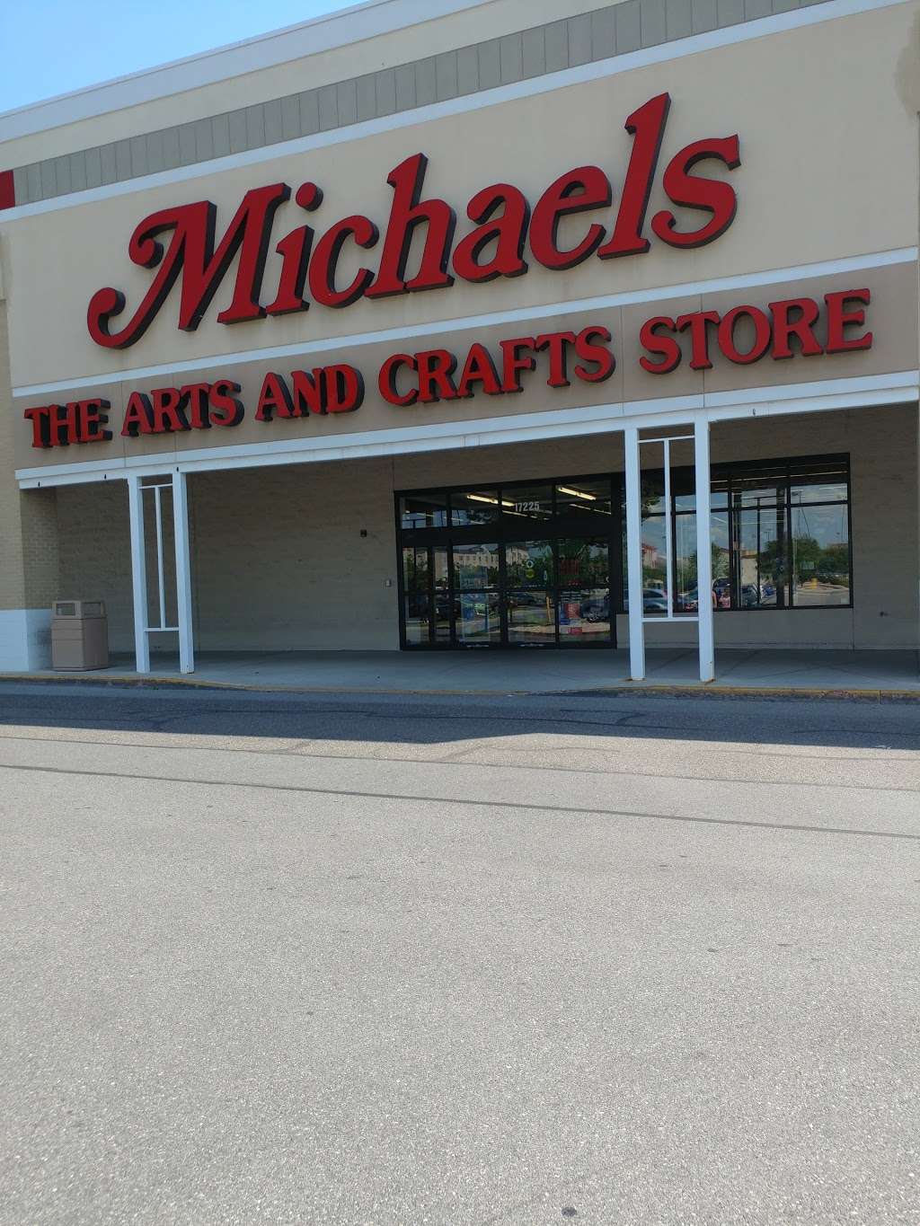 Michaels | 17225 Cole Rd Ste 2, Hagerstown, MD 21740, USA | Phone: (301) 582-9120