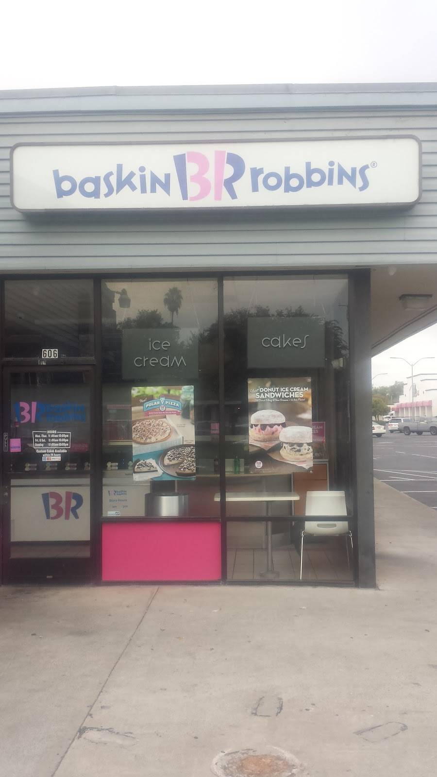 Baskin-Robbins | 606 W El Camino Ave, Sacramento, CA 95833, USA | Phone: (916) 921-6153