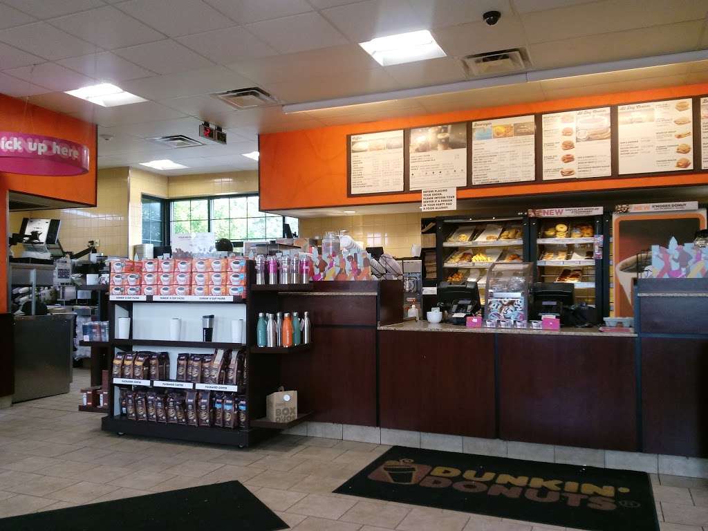 Dunkin | 282 Merrimack St, Methuen, MA 01844, USA | Phone: (978) 989-0700