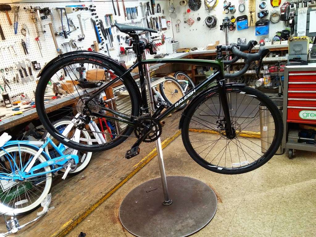 Shrewsbury Bicycles | 765 Broad St, Shrewsbury, NJ 07702, USA | Phone: (732) 741-2799