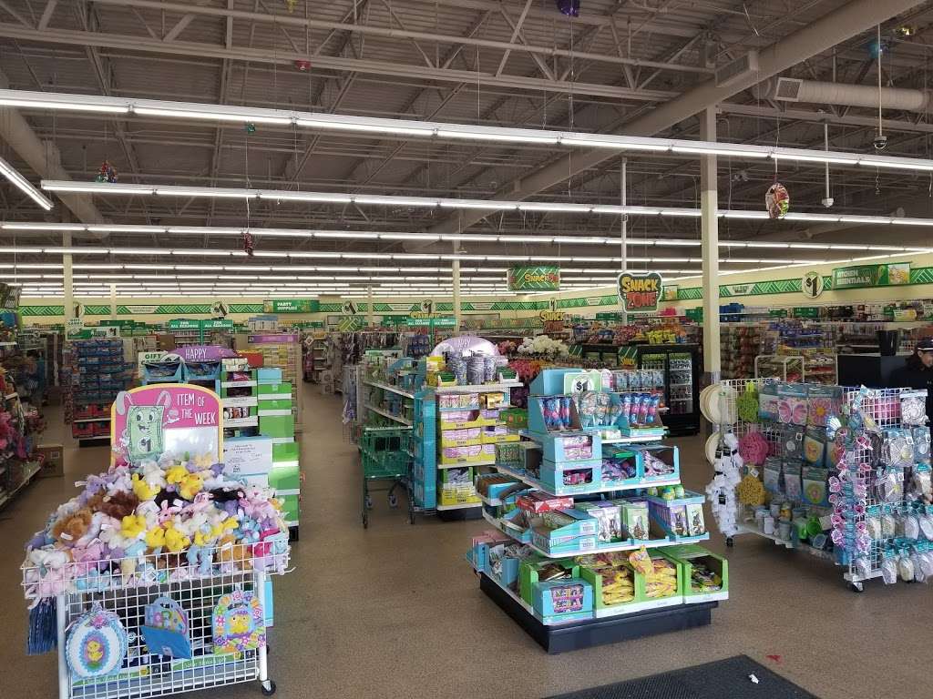 Dollar Tree | 13605 S Apopka Vineland Rd #103a, Orlando, FL 32821, USA | Phone: (407) 465-1040