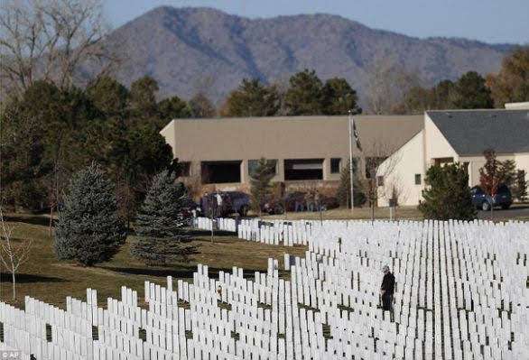 Fort Logan National Cemetery | 4400 W Kenyon Ave, Denver, CO 80236, USA | Phone: (303) 761-0117